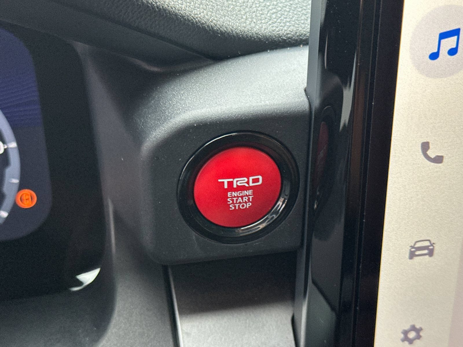 Used 2026 Toyota 4Runner TRD Off-Road Premium AWD/4WD image 21