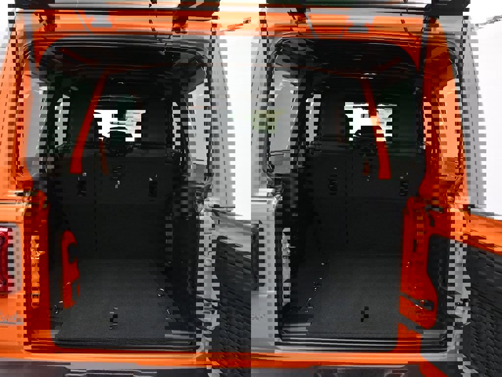 New 2025 Jeep Wrangler Unlimited Sahara image 24