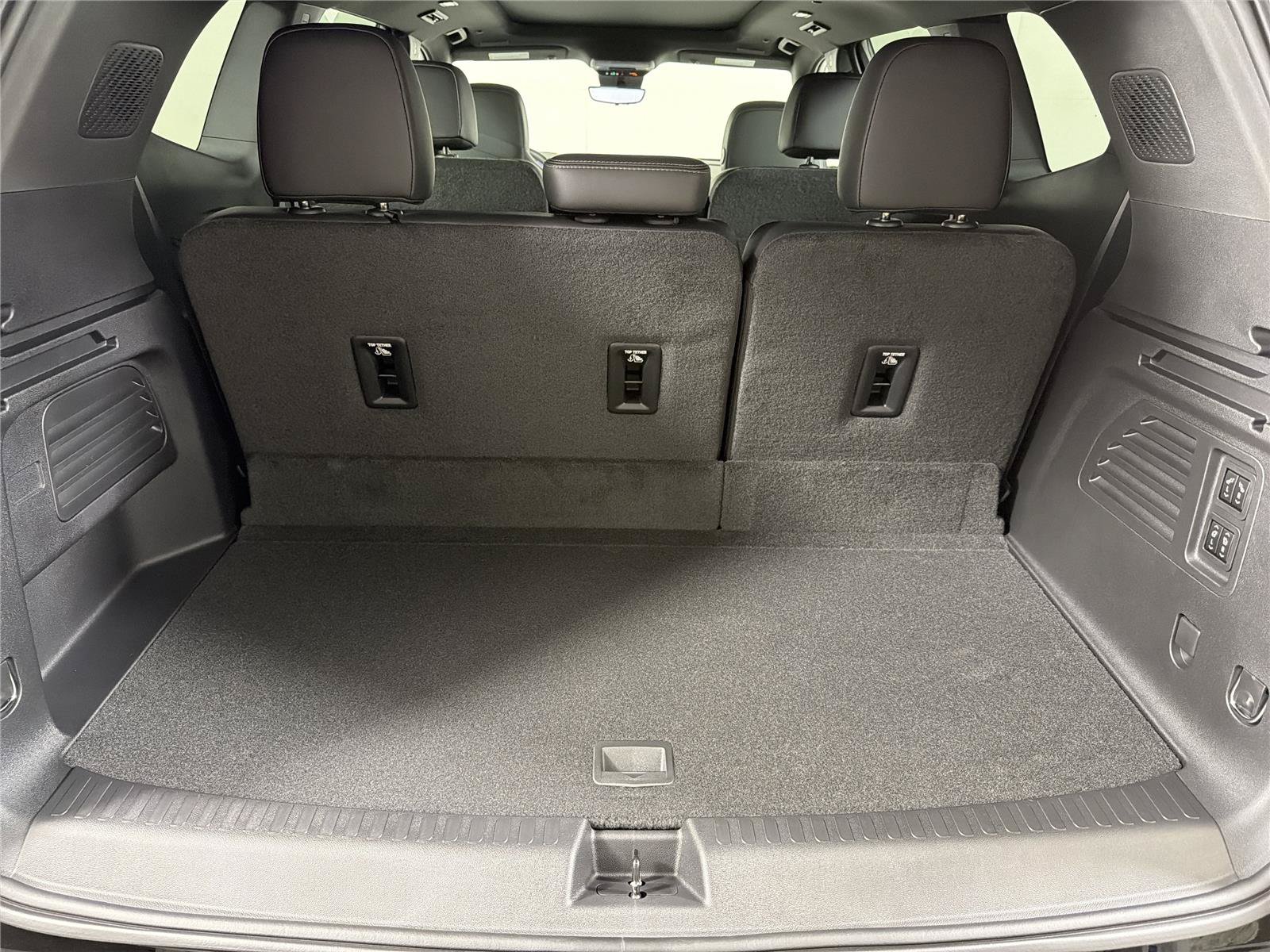New 2026 Buick Enclave Sport Touring w/ Power Package FWD image 18