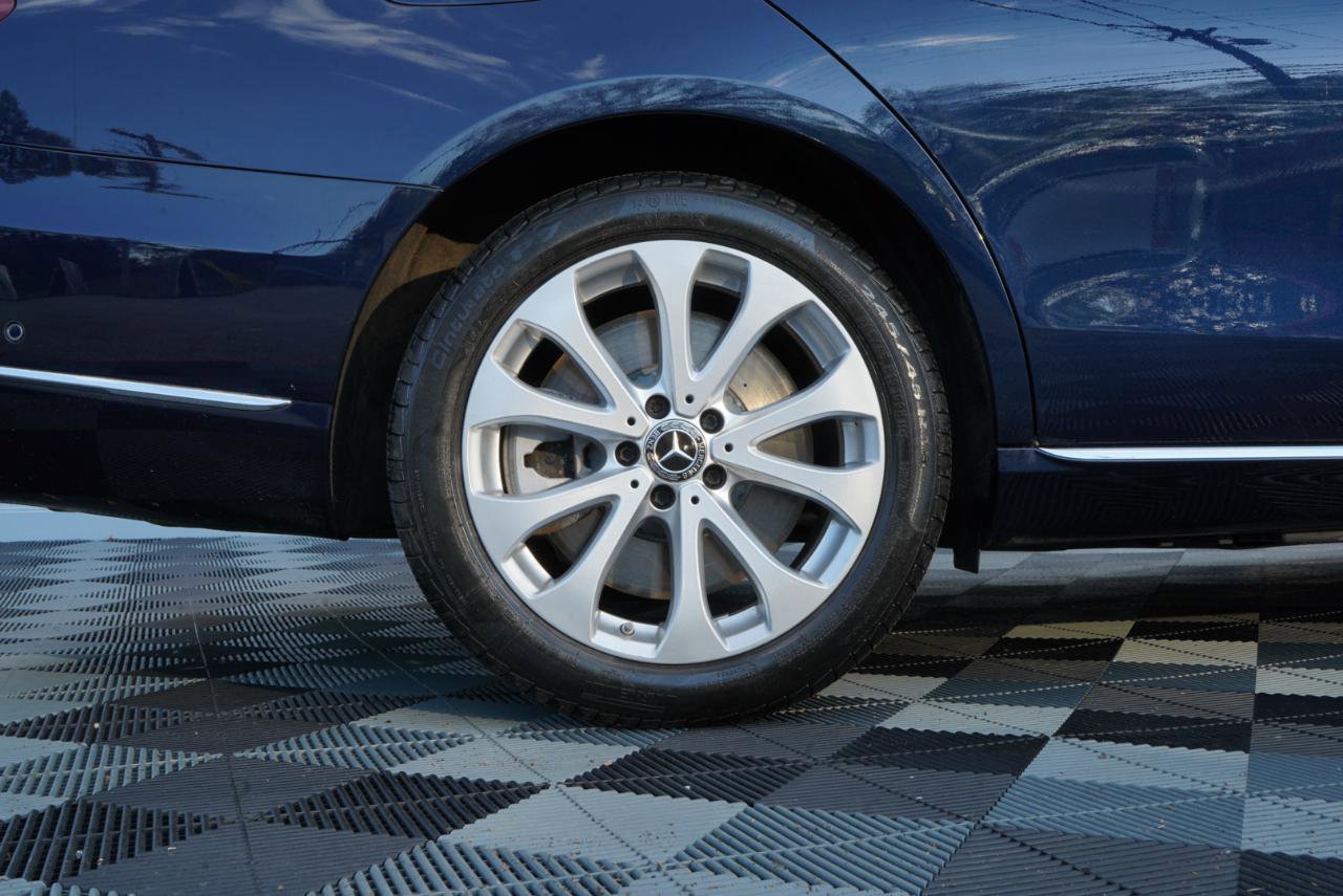 Used 2019 Mercedes-Benz E 450 4MATIC Wagon w/ Premium Package image 81