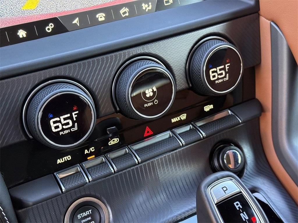 Used 2023 Jaguar F-TYPE R-Dynamic image 19