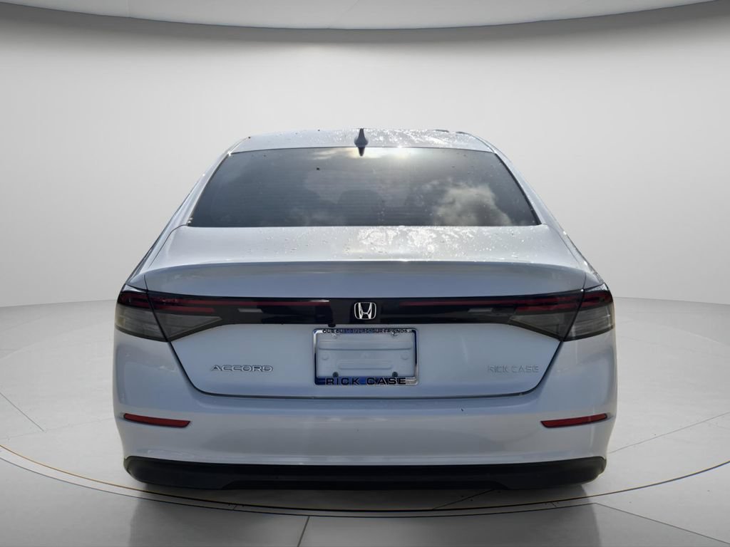 Certified 2024 Honda Accord LX image 5