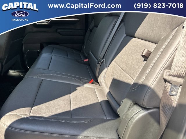 Used 2025 Chevrolet Silverado 1500 LT Trail Boss w/ Convenience Package II AWD/4WD image 18