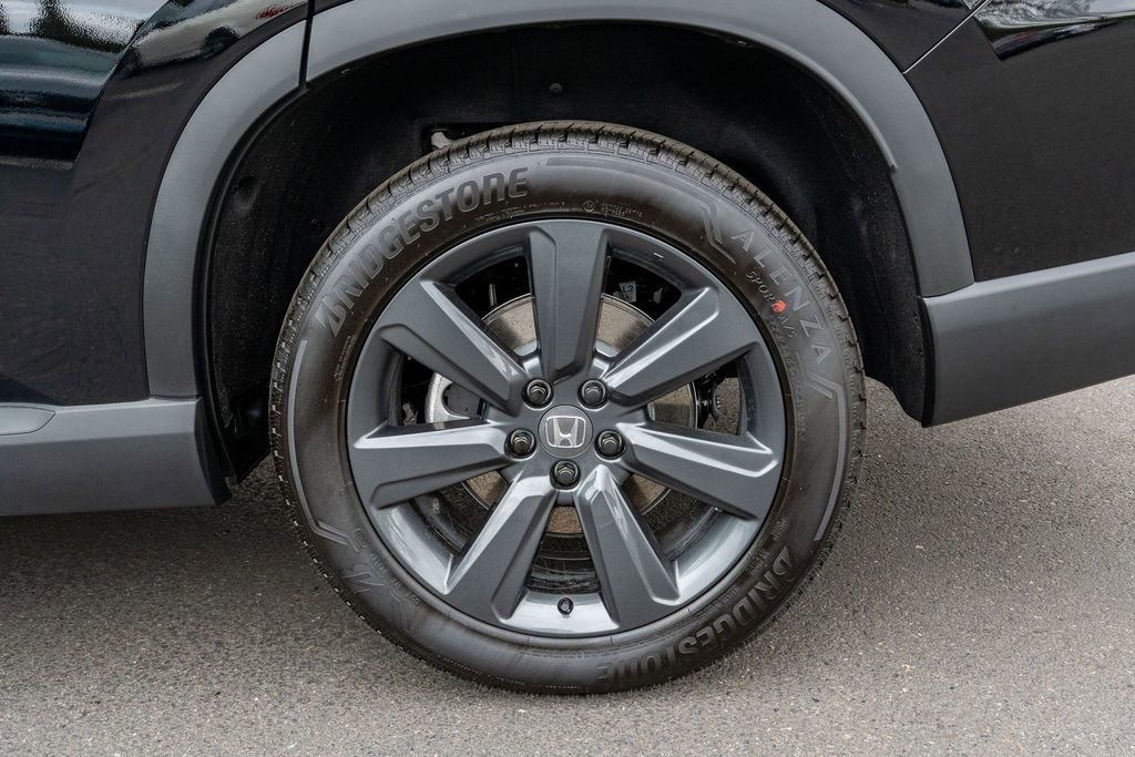 New 2026 Honda Pilot Sport image 10