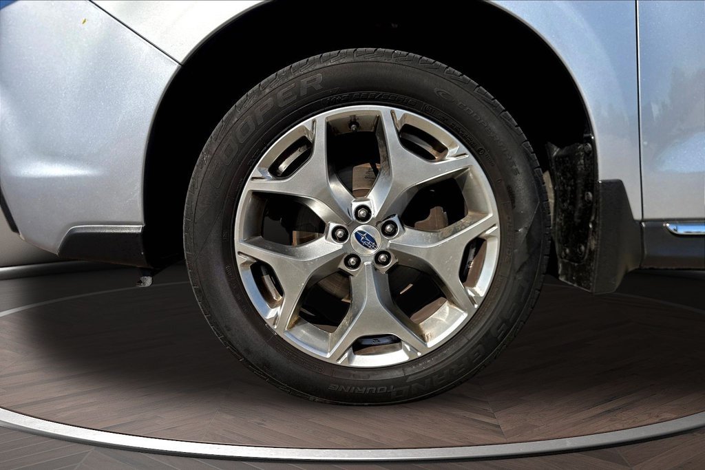 Used 2018 Subaru Forester 2.5i Touring AWD/4WD image 34