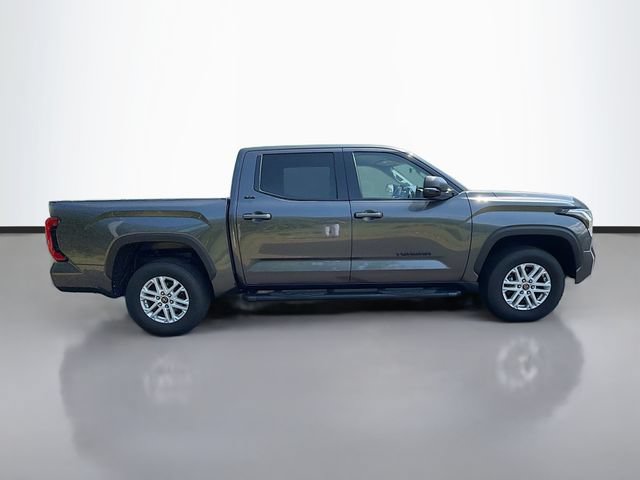 Used 2023 Toyota Tundra SR5 w/ SR5 Premium Package AWD/4WD image 8