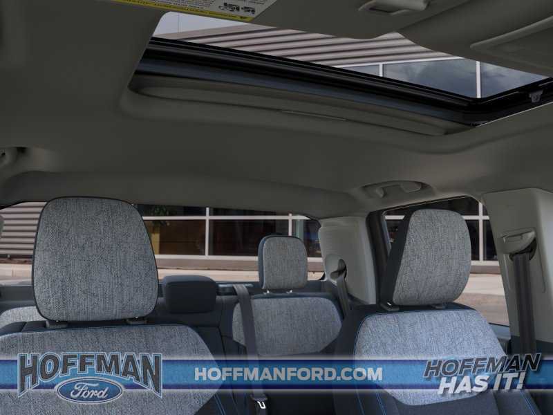 New 2026 Ford Maverick XLT w/ Equipment Group 301A AWD/4WD image 12
