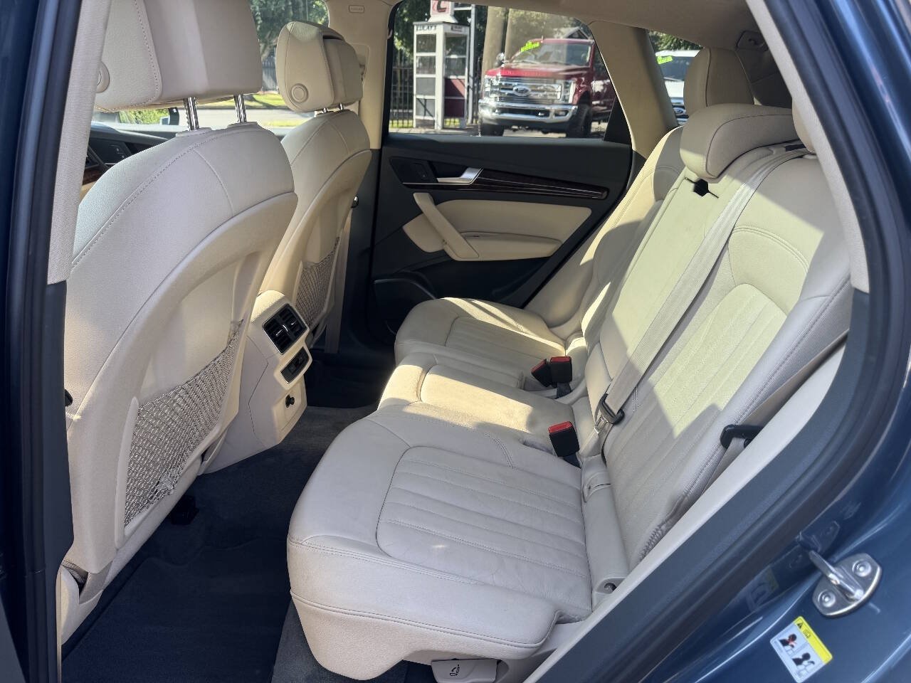 Used 2018 Audi Q5 2.0T Premium Plus w/ Premium Plus Package AWD/4WD image 11