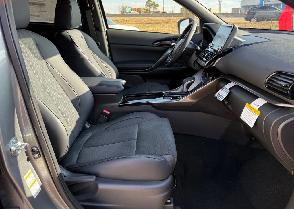 New 2026 Mitsubishi Eclipse Cross Black Edition image 21