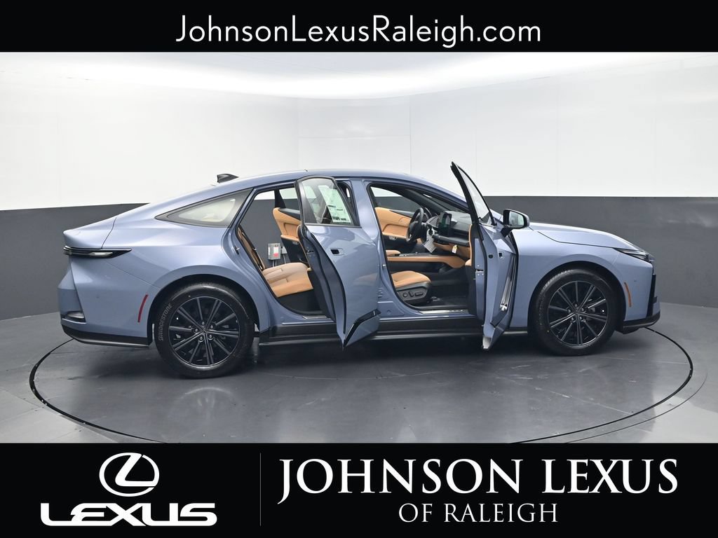 New 2027 Lexus ES 350h AWD image 33
