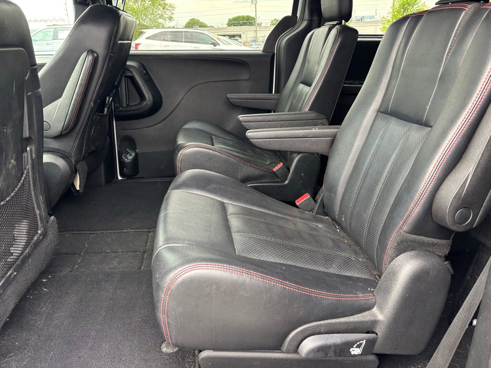 Used 2014 Dodge Grand Caravan R/T FWD image 5