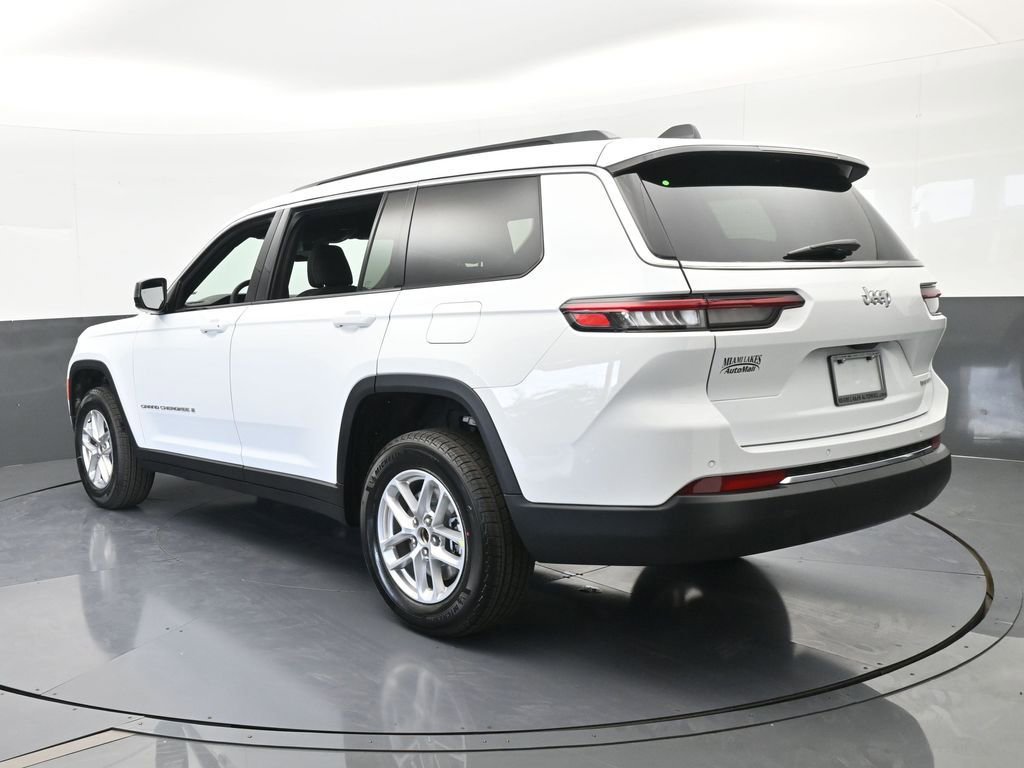 New 2026 Jeep Grand Cherokee L Laredo image 4