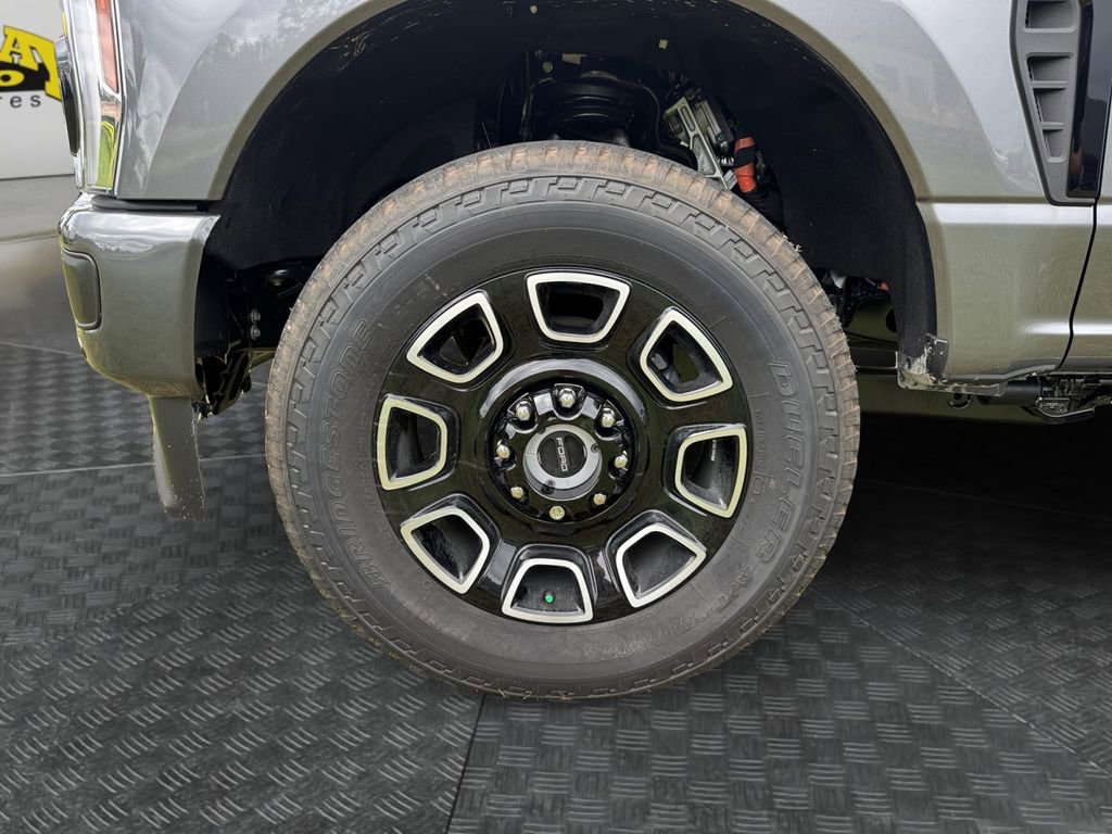 New 2026 Ford F350 Platinum image 17