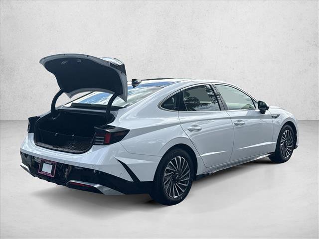 Certified 2025 Hyundai Sonata Limited FWD video 2