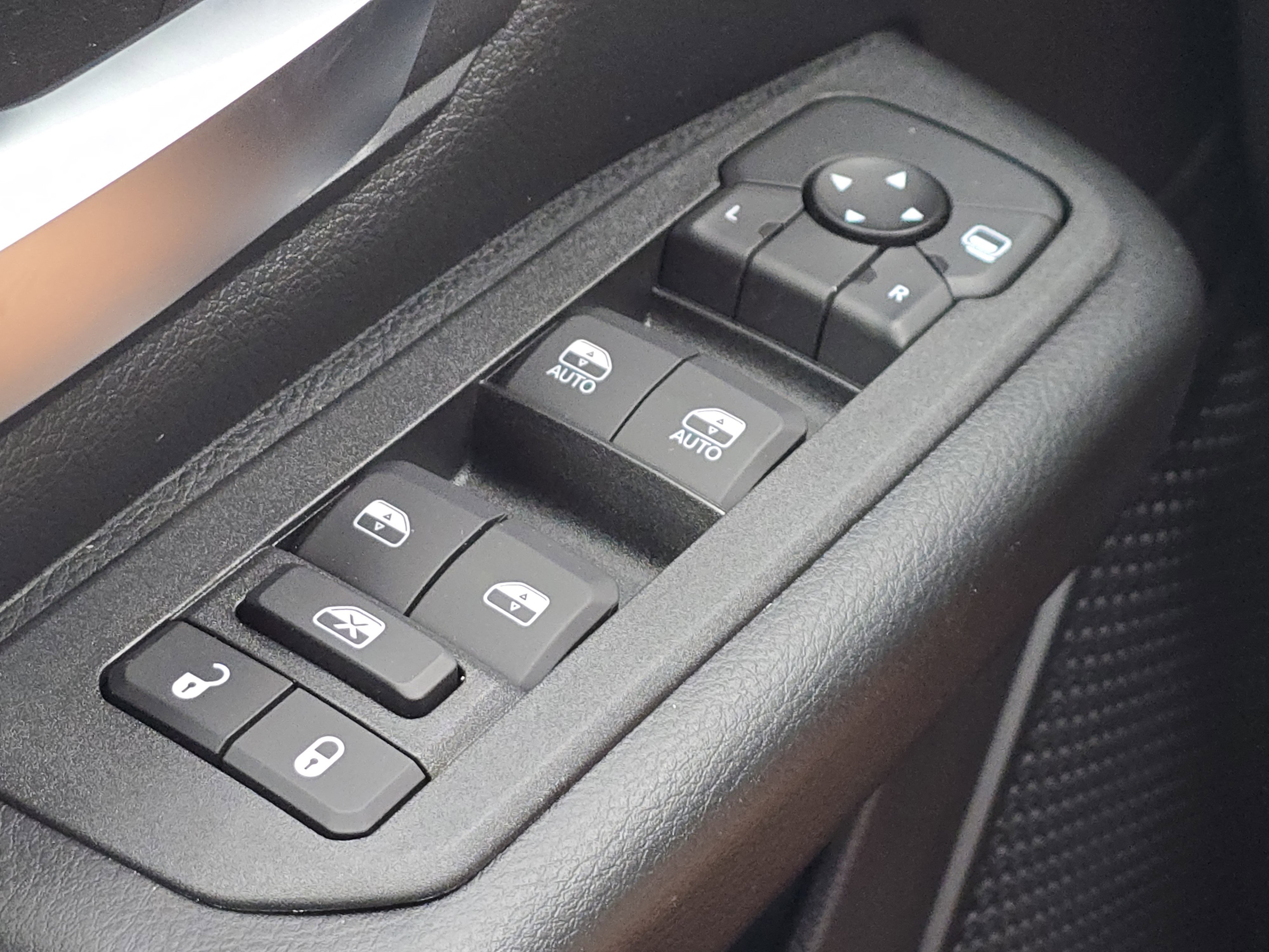 New 2026 RAM 1500 Classic Warlock image 26