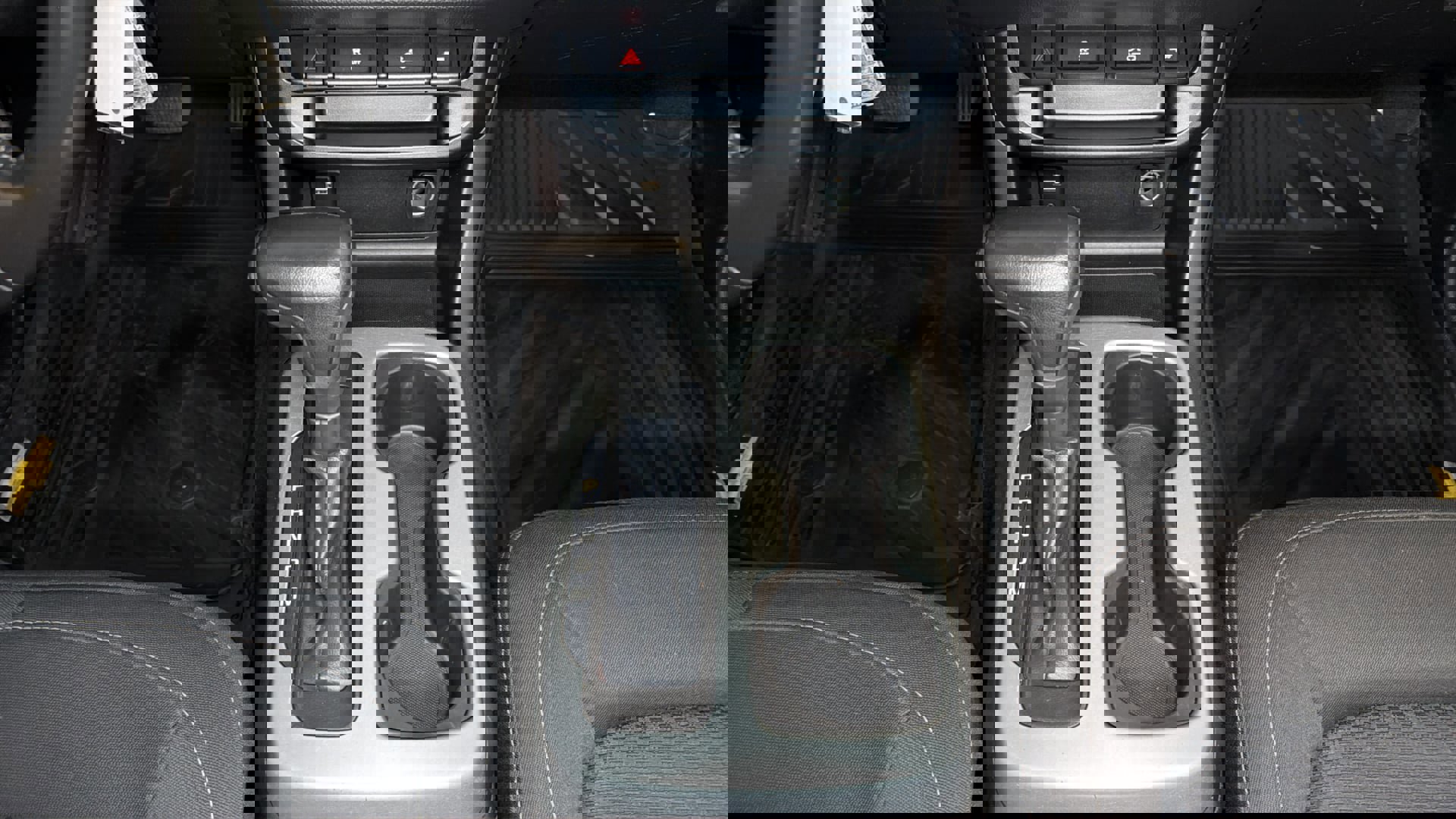 Used 2015 Chevrolet Colorado LT w/ LT Convenience Package image 23