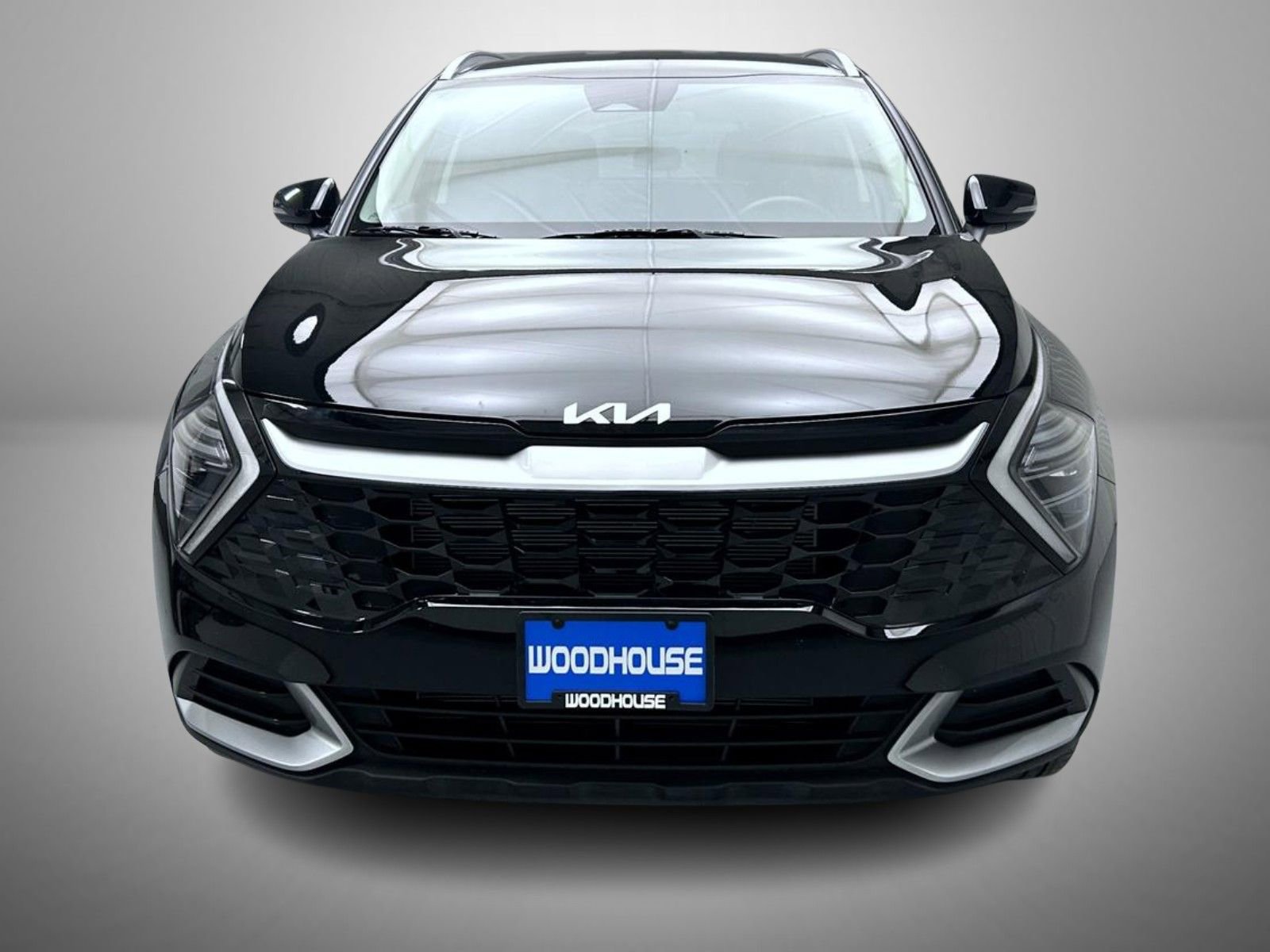 Used 2025 Kia Sportage EX image 2