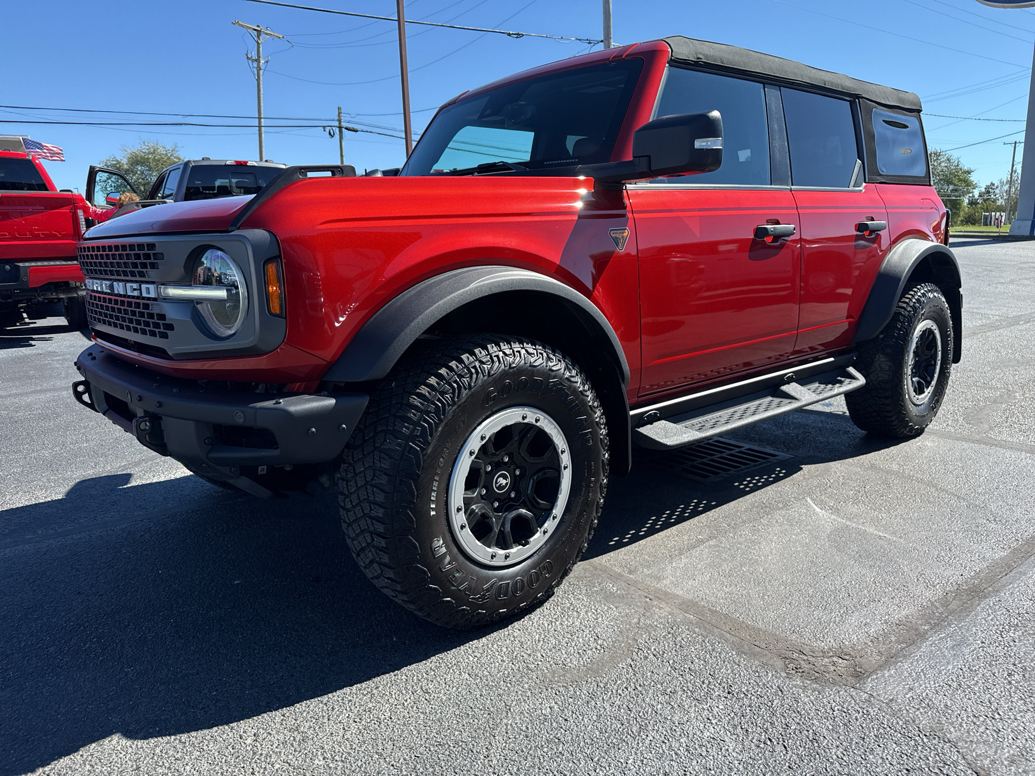 Used 2024 Ford Bronco Badlands AWD/4WD image 4
