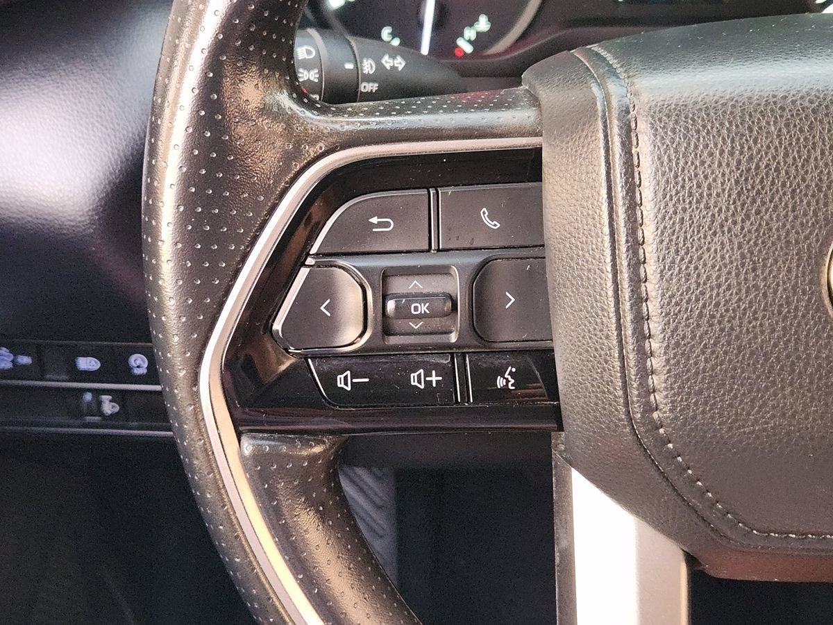 Used 2022 Toyota Tundra SR5 AWD/4WD image 49