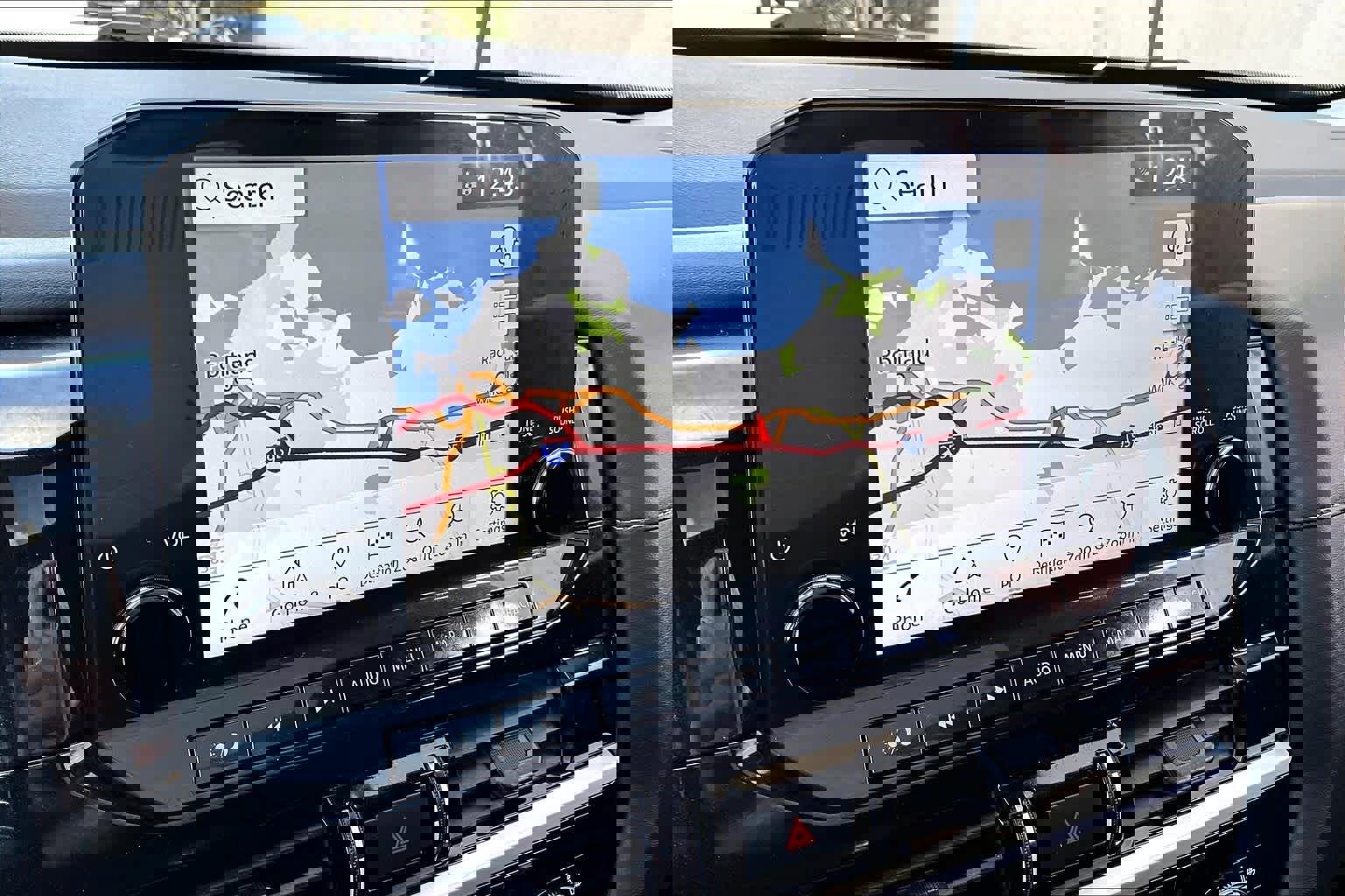 Used 2025 Nissan Pathfinder SL w/ SL Premium Package image 33