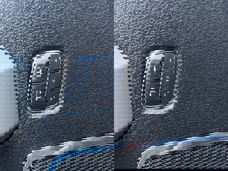 Used 2017 Ford F350 Lariat image 14