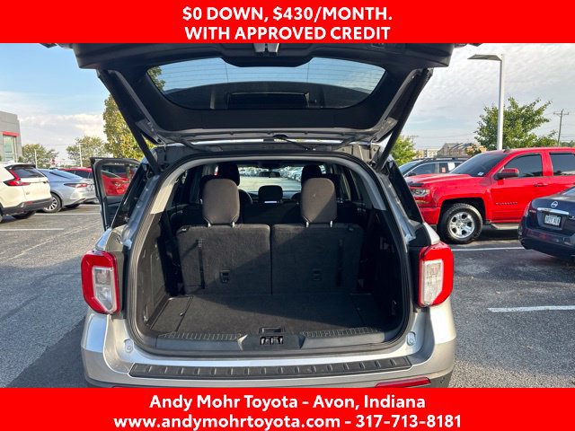 Used 2021 Ford Explorer XLT w/ Class III Trailer Tow Package AWD/4WD image 12
