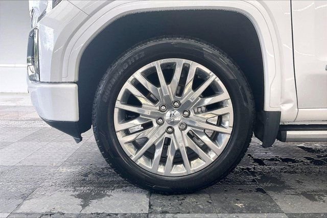 Used 2019 GMC Sierra 1500 Denali w/ Denali Ultimate Package AWD/4WD image 8