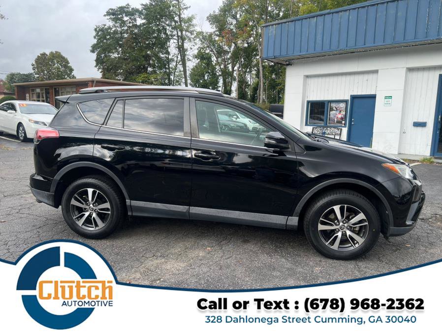 Used 2018 Toyota RAV4 XLE image 5