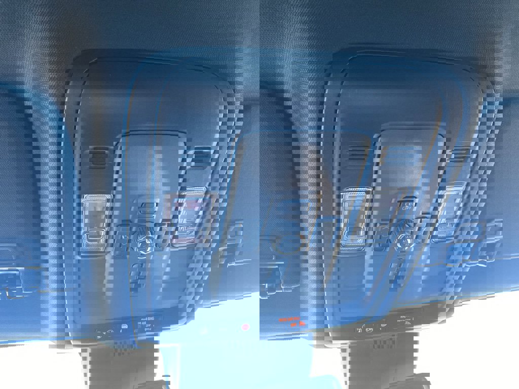 Used 2025 GMC Yukon XL Denali image 38