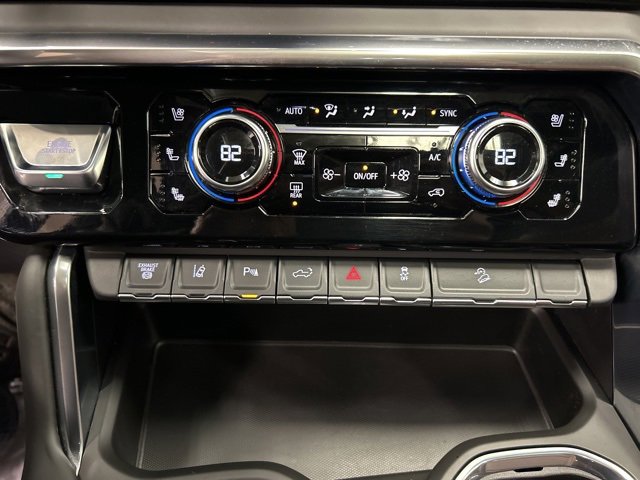 Used 2024 GMC Sierra 3500 Denali Ultimate image 27