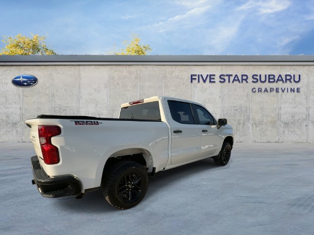 Used 2024 Chevrolet Silverado 1500 Custom Trail Boss w/ LPO, Dark Essentials Package AWD/4WD image 8