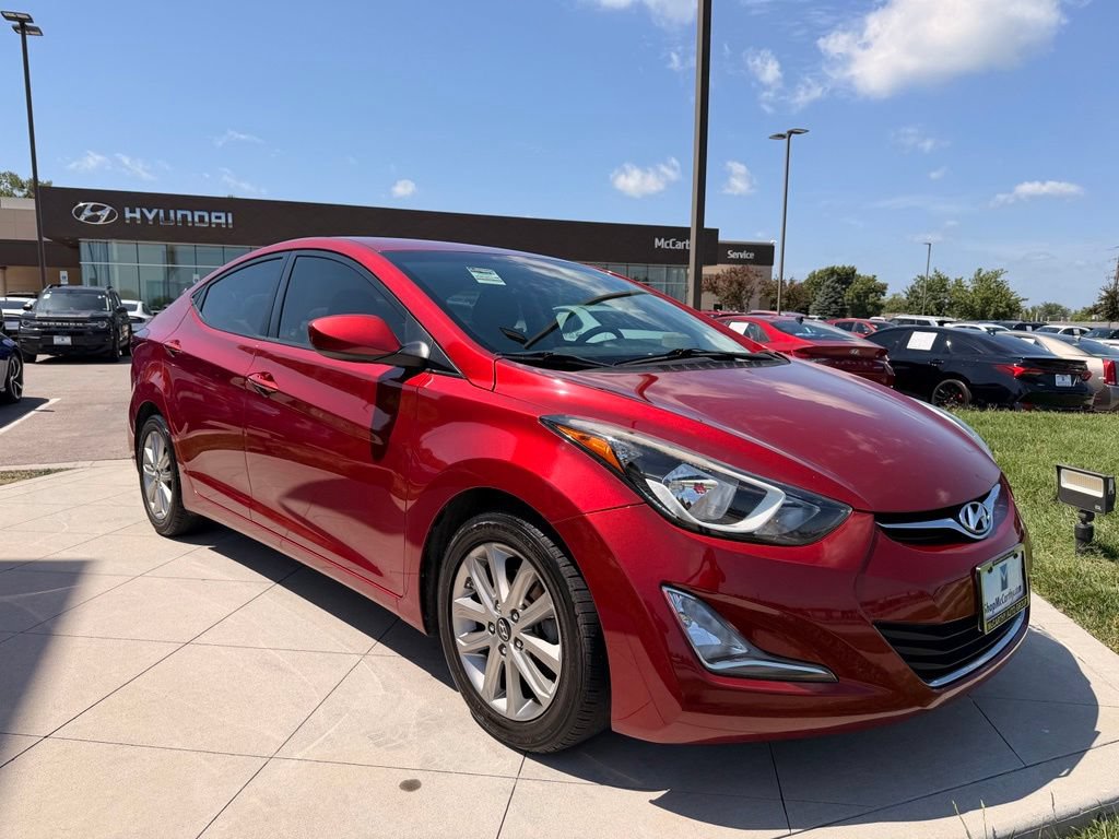 Used 2015 Hyundai Elantra SE w/ Option Group 02 FWD image 7