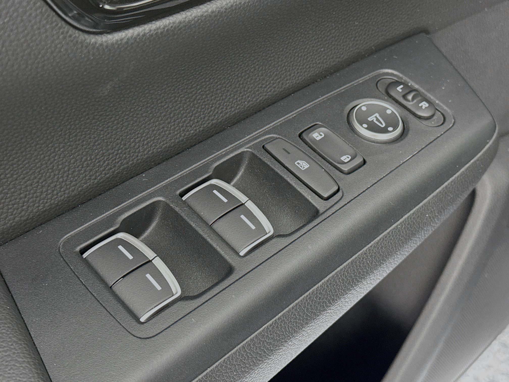 Certified 2023 Honda CR-V EX-L image 17