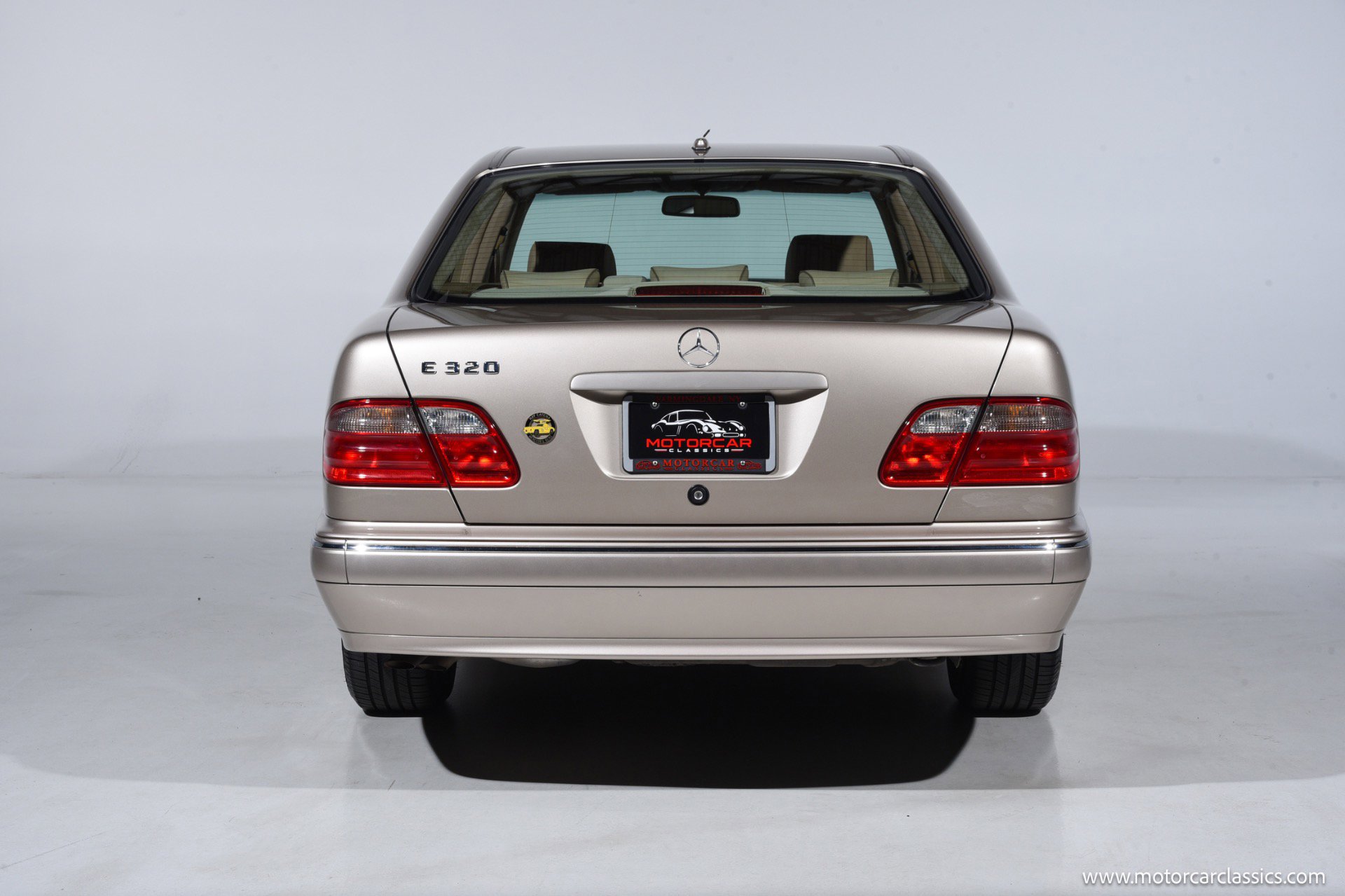 Used 2001 Mercedes-Benz E 320 Sedan image 5