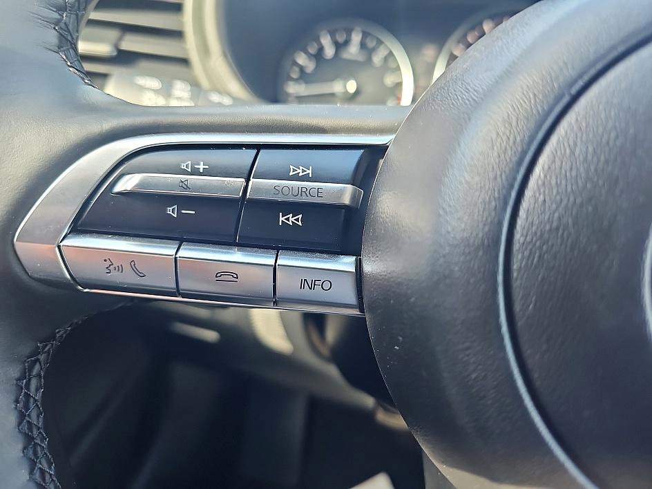 Used 2022 MAZDA CX-30 AWD 2.5 S w/ Premium Package image 22