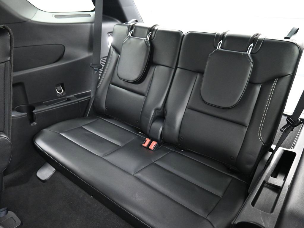 Used 2020 Ford Explorer ST w/ Premium Technology Package image 16