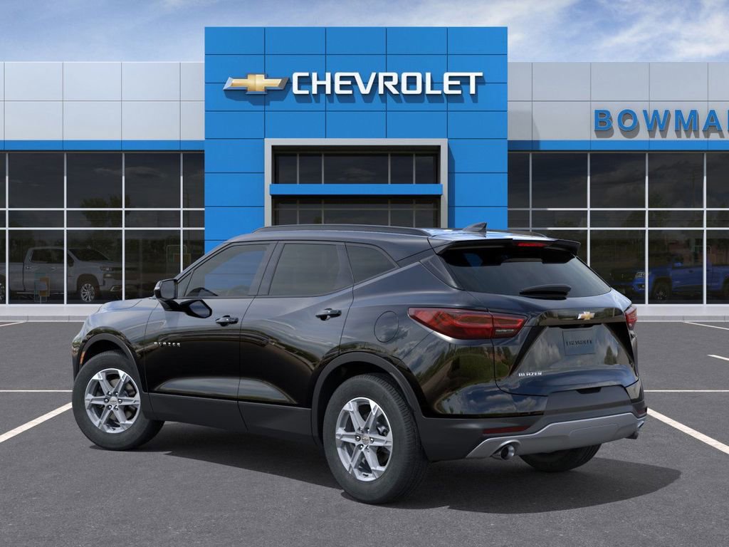 New 2026 Chevrolet Blazer LT image 3