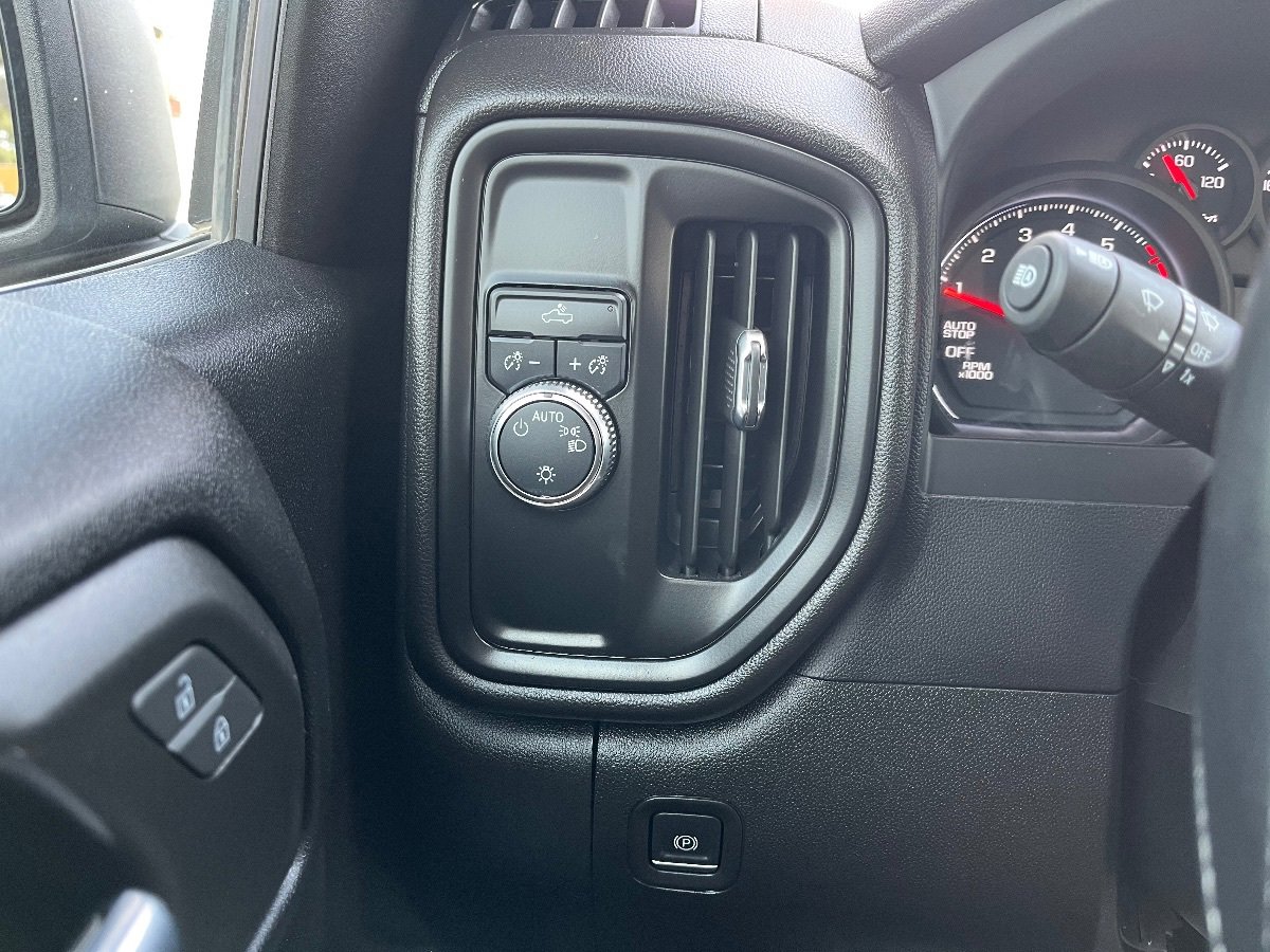 Used 2022 GMC Sierra 1500 Pro w/ Pro Value Package image 19