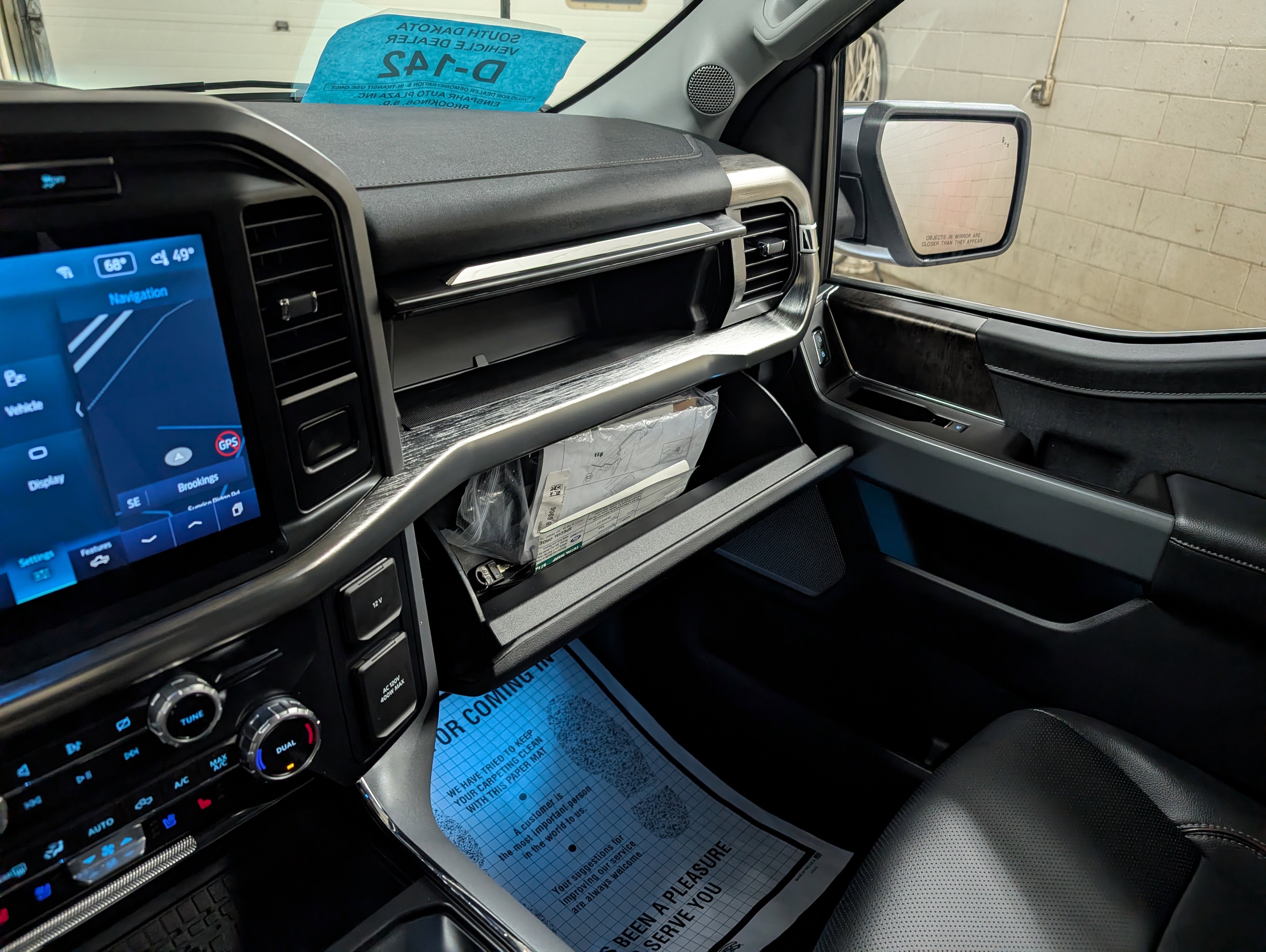 Used 2023 Ford F150 Lariat w/ Equipment Group 502A High image 16