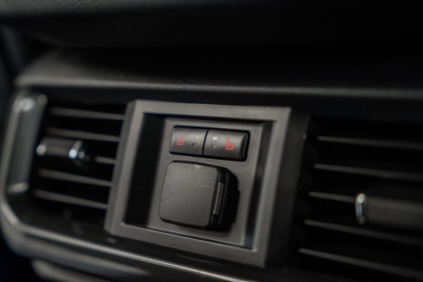 Certified 2023 Ford F150 Lariat w/ Equipment Group 502A High image 42