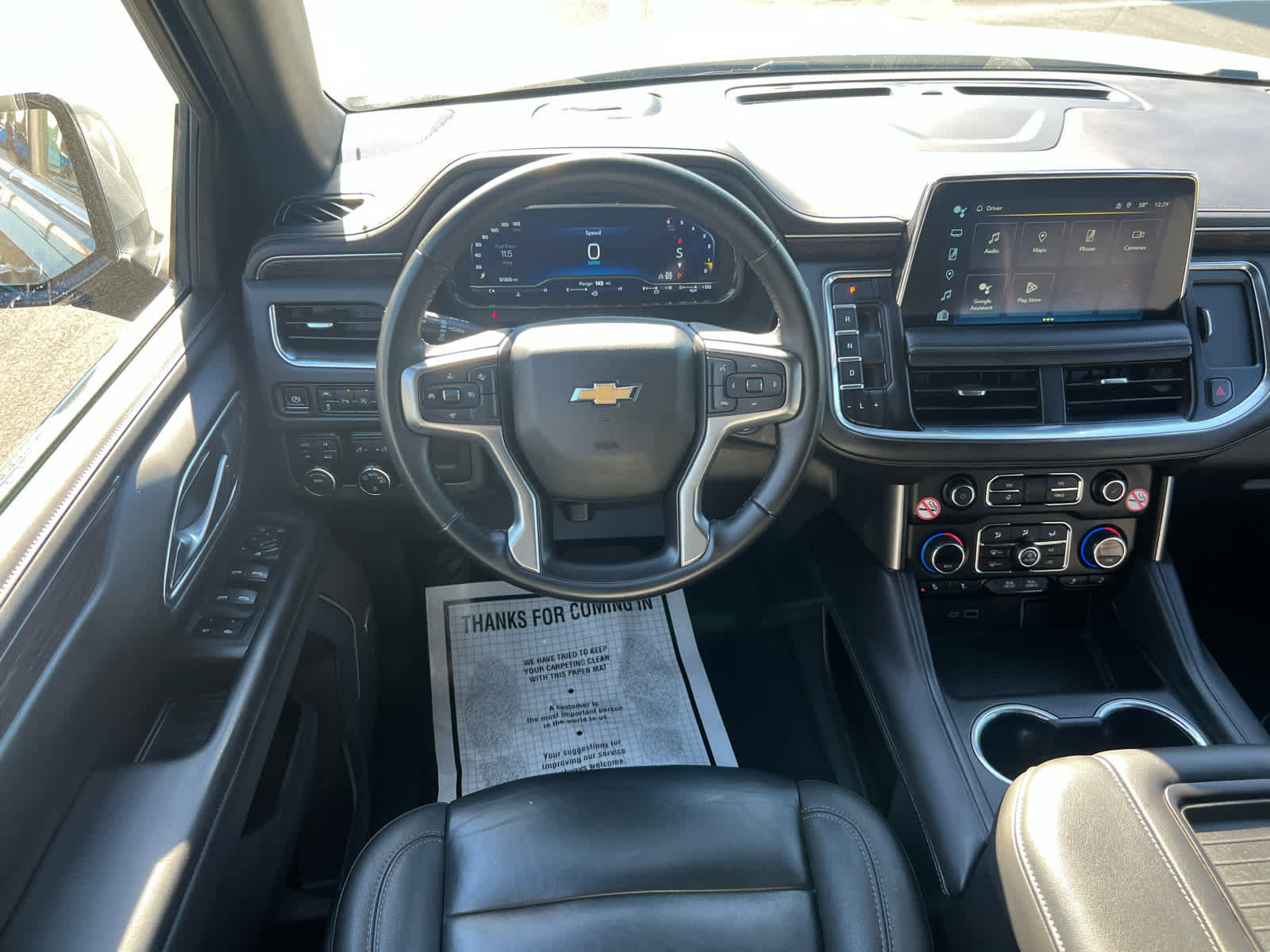 Used 2024 Chevrolet Suburban LT image 2