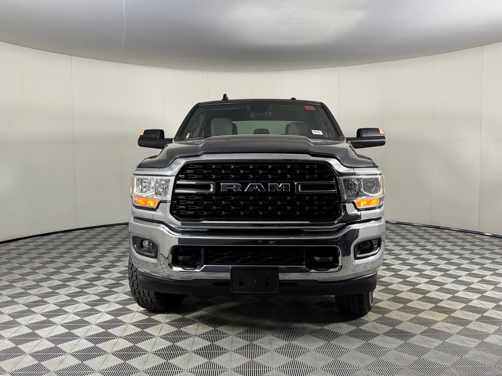Used 2022 RAM 3500 Big Horn w/ Level 1 Equipment Group AWD/4WD image 9
