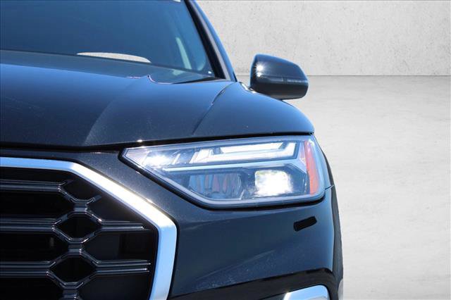 Used 2022 Audi Q5 2.0T Premium Plus w/ Premium Plus Package AWD/4WD image 4