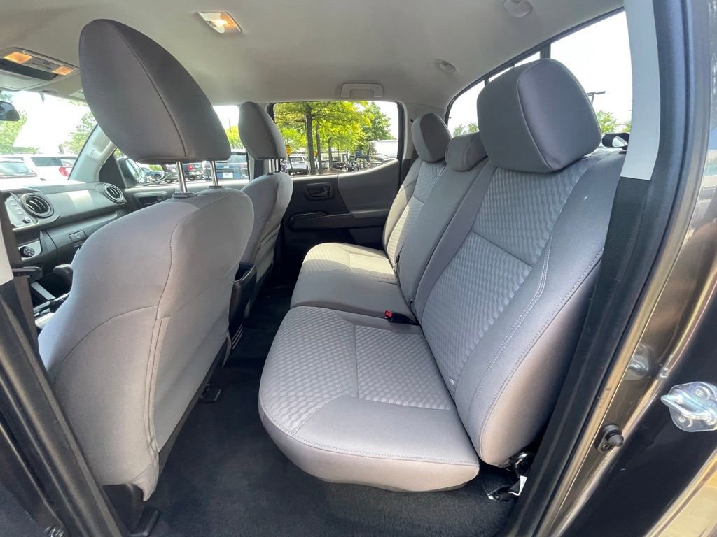 Used 2023 Toyota Tacoma SR RWD image 10