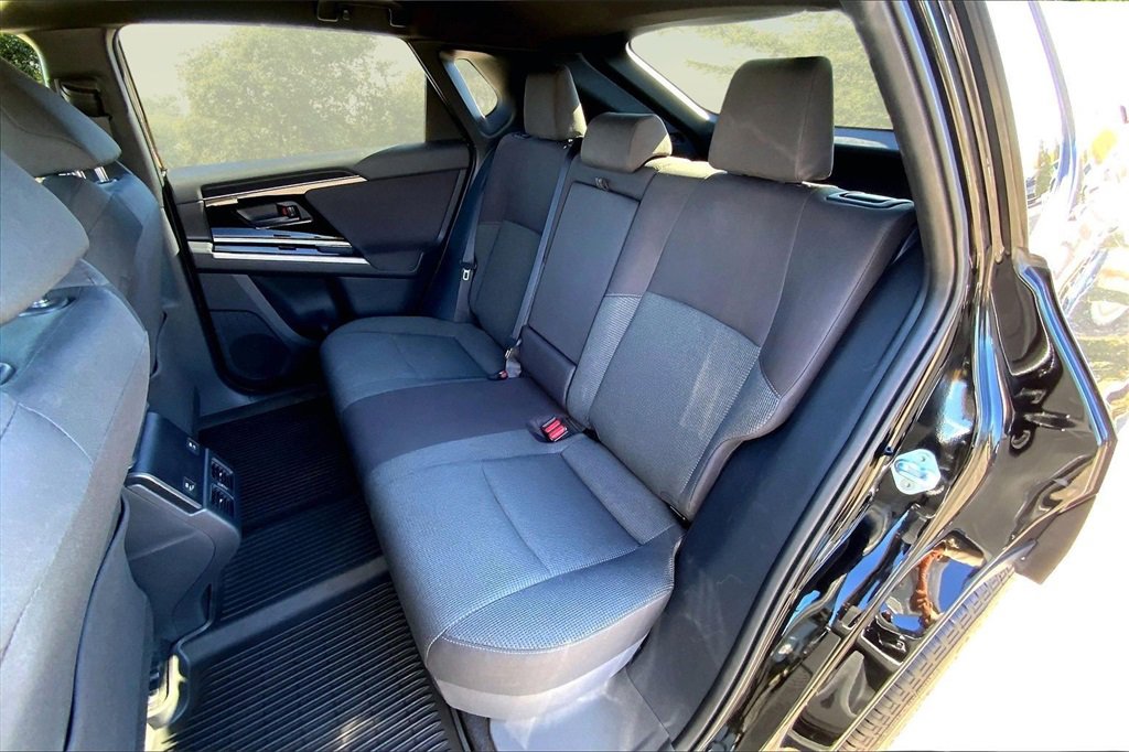 Used 2023 Subaru Solterra Premium image 22