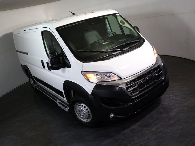 Used 2025 RAM ProMaster 2500 w/ U-Haul Equipment Group FWD image 7