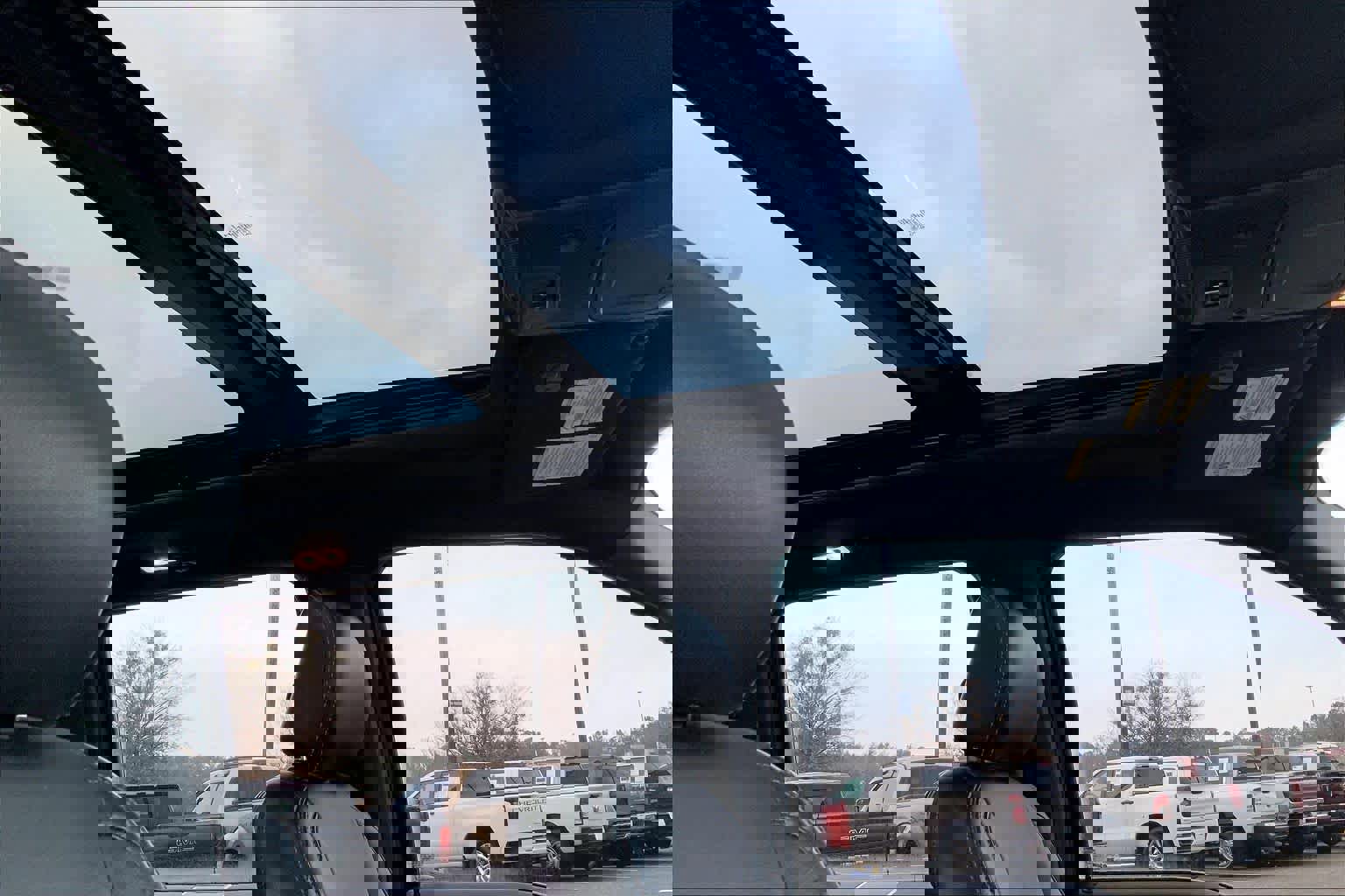 Used 2019 Ford F150 Lariat w/ Equipment Group 502A Luxury image 12