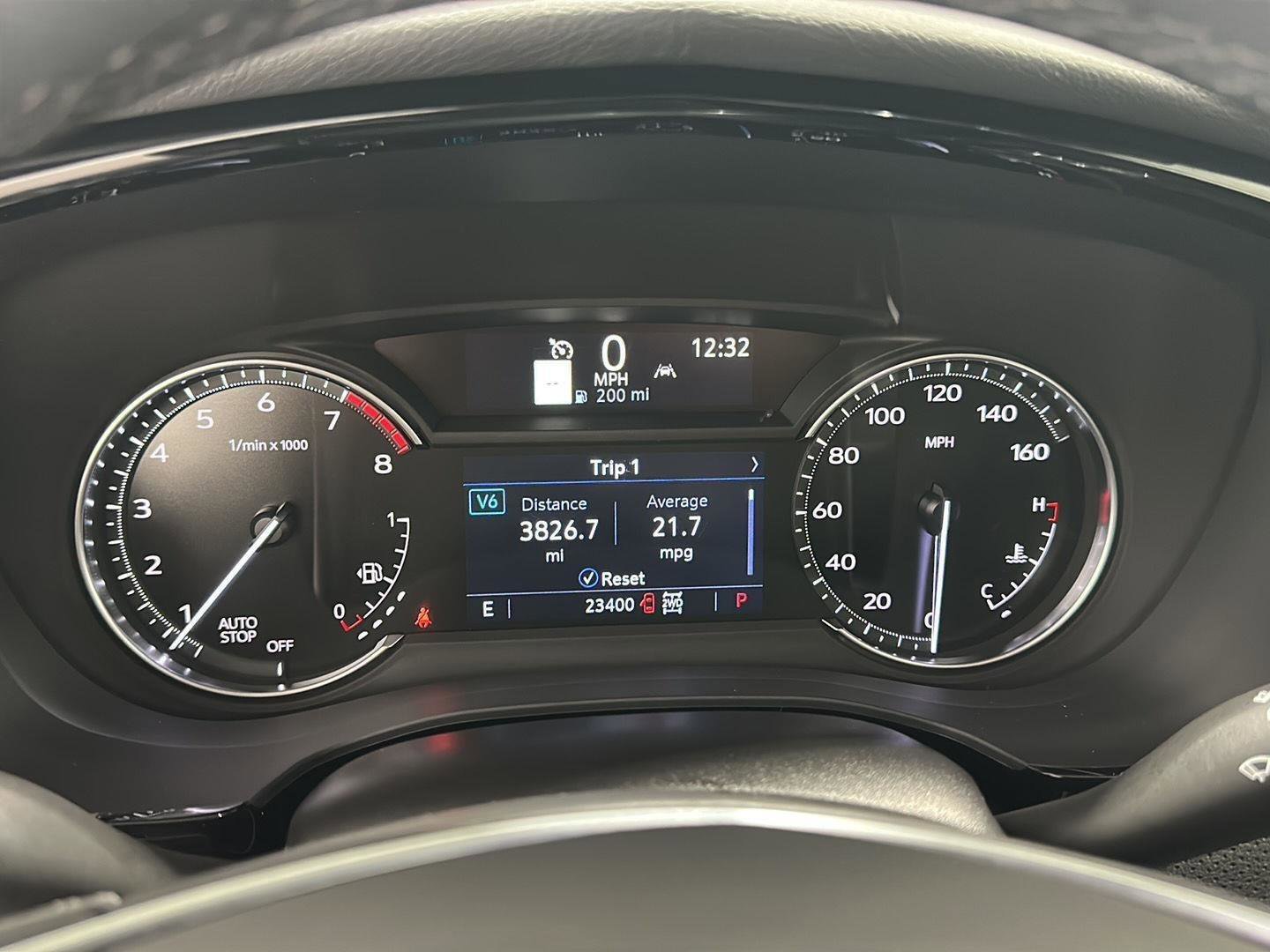 Used 2025 Cadillac XT5 Premium Luxury image 11