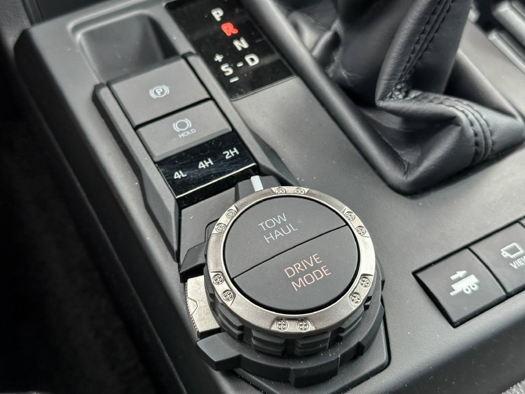 Certified 2025 Toyota 4Runner TRD Sport Premium w/ Tow Technology Package AWD/4WD image 37