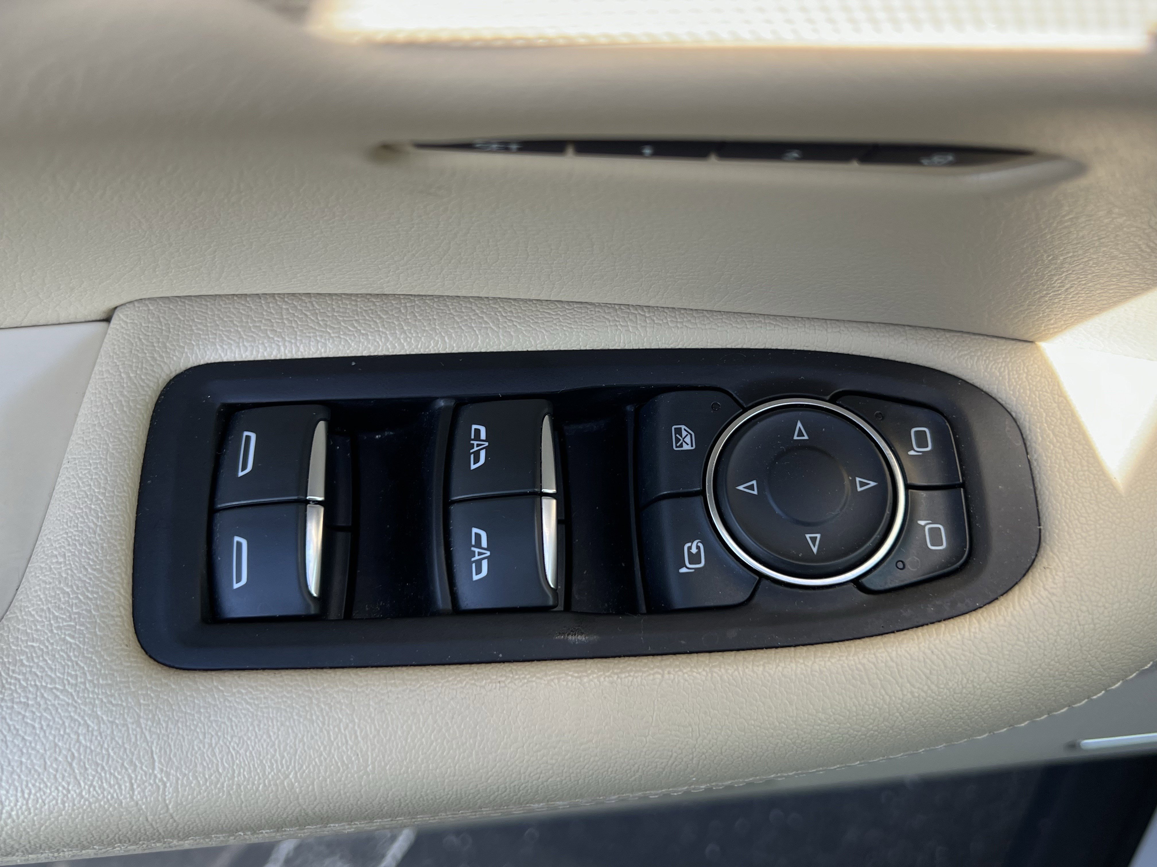 Used 2019 Cadillac XT5 Luxury AWD/4WD image 15